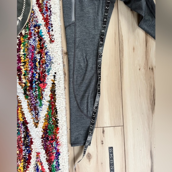 Athleta Rainier heathered tight size XS grey - Picture 9 of 9